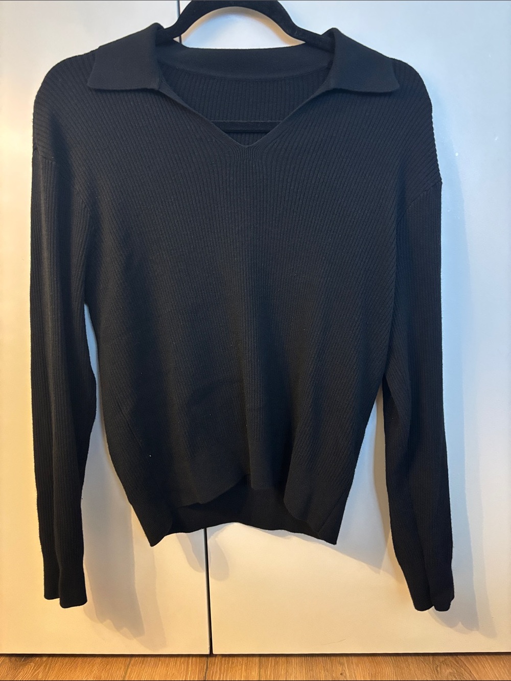 Uniqlo Black Ribbed V-Neck Collared Sweater